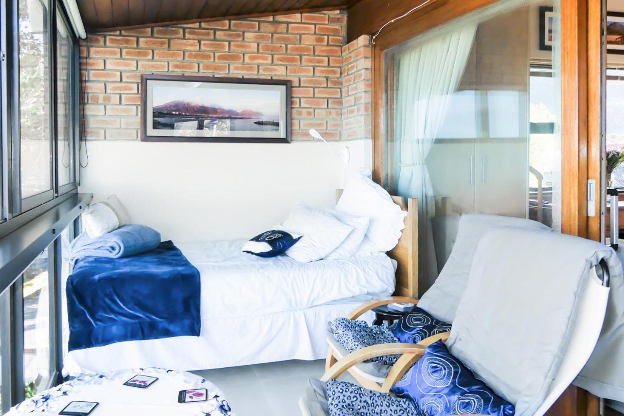 Shalom Self Catering Hotel Kleinmond Exterior photo